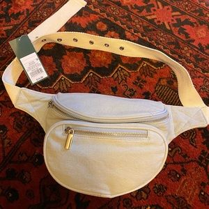 NWT Wild Fable Fanny Pack
